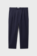 Pantalon plissé en sergé léger bleu