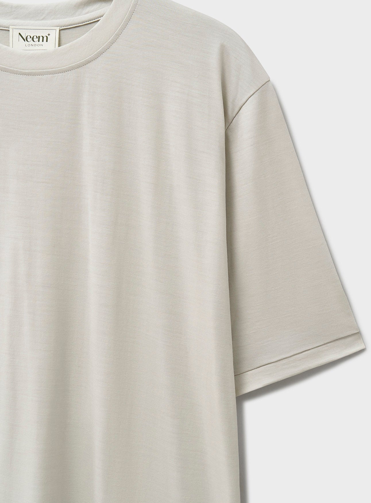 T-shirt écru en jersey de laine mérinos