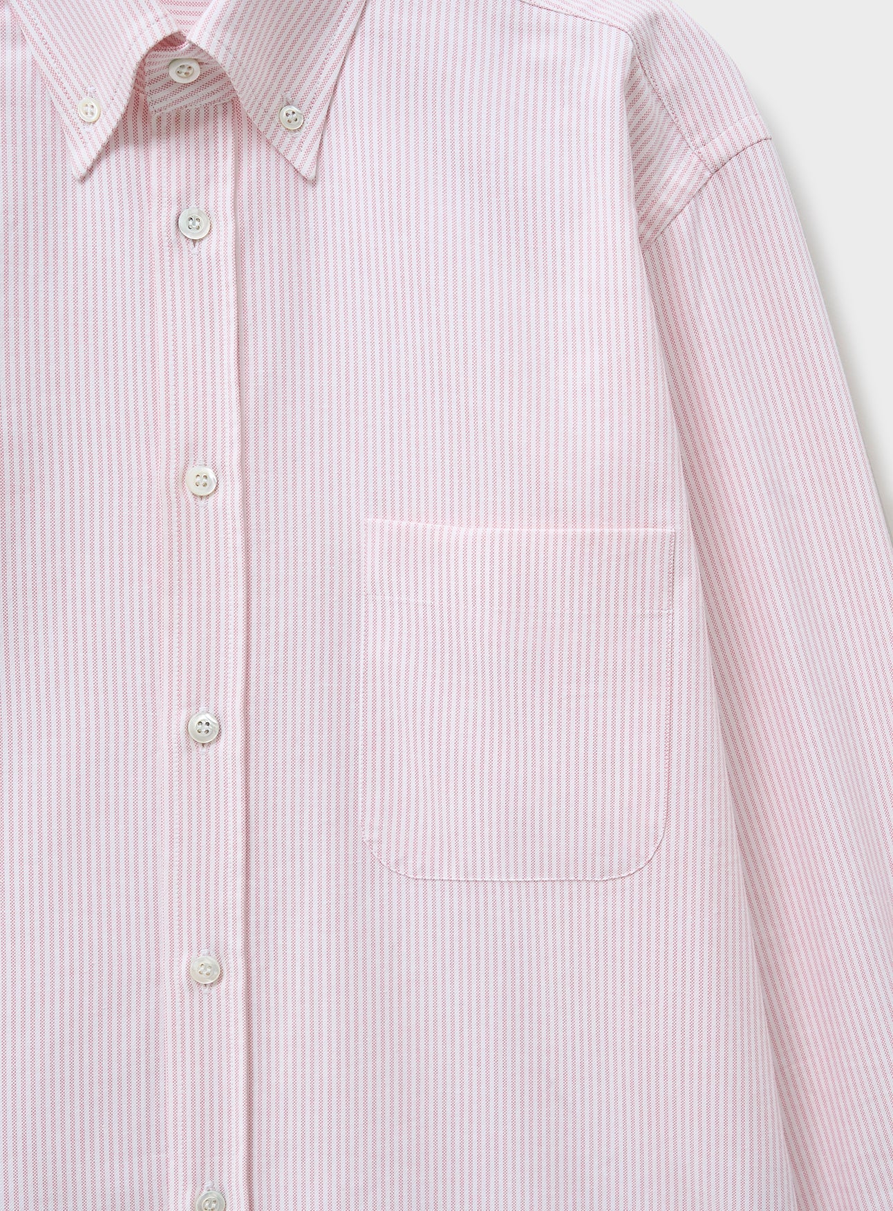 Chemise boutonnée rose en tissu Oxford italien recyclé