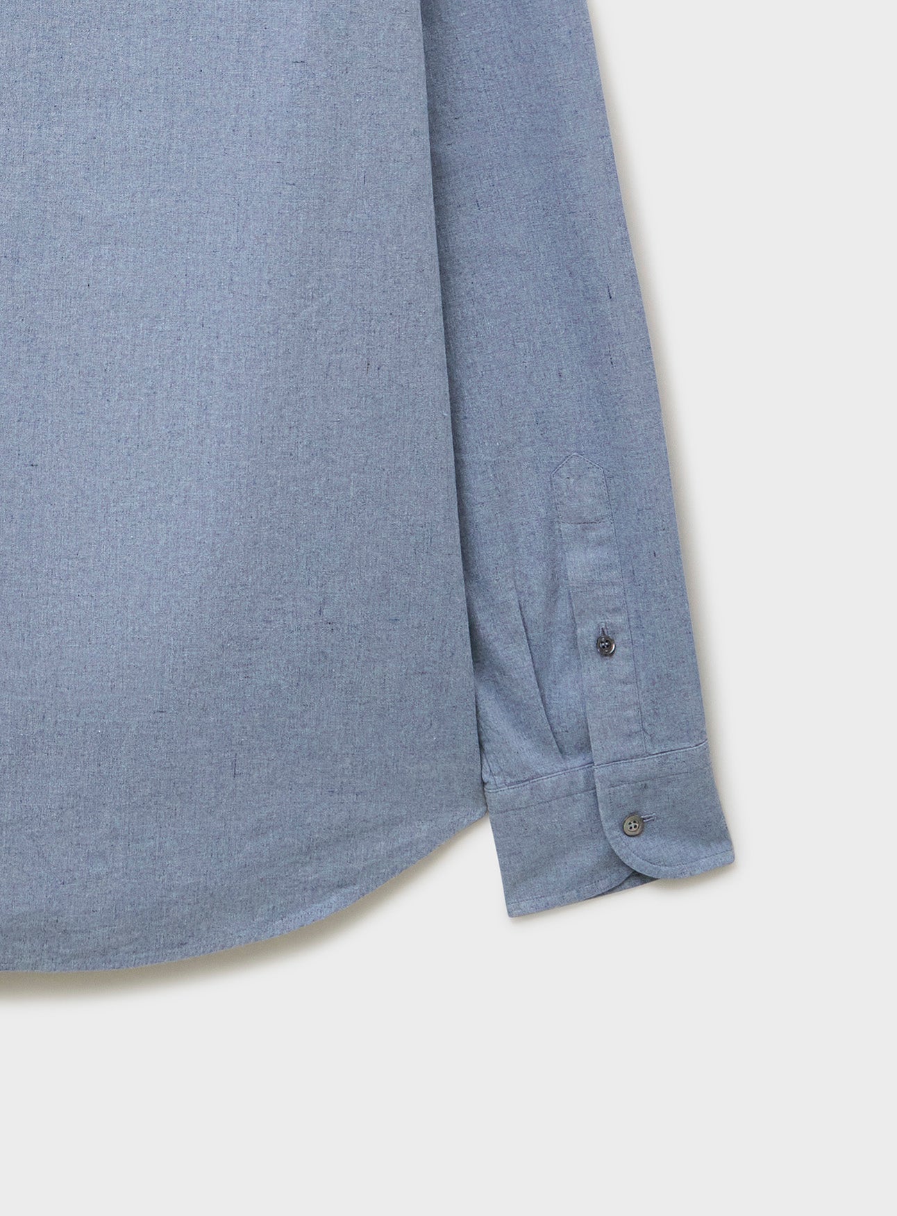 Chemise coupée en jean recyclé indigo