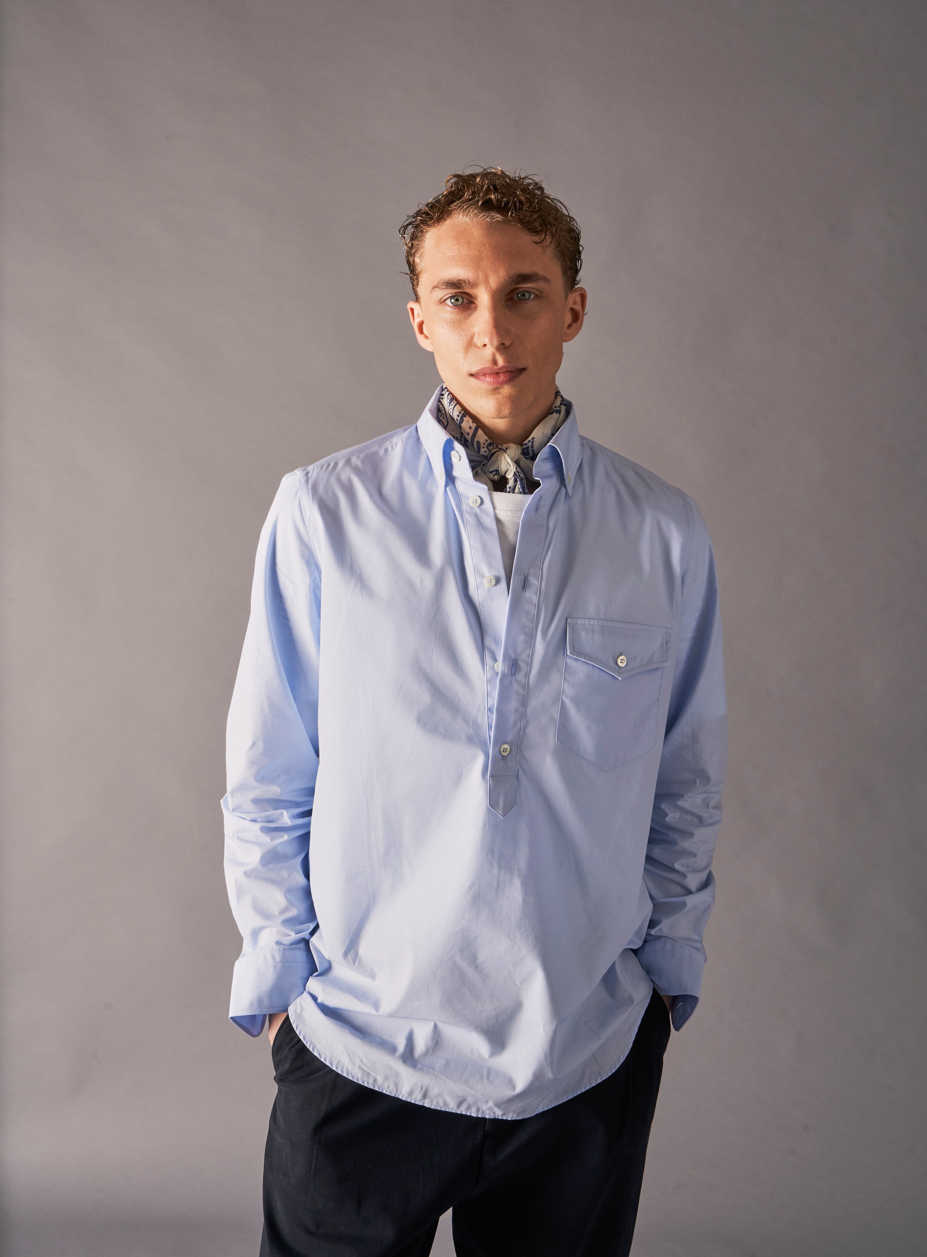 Chemise Popover Moderne à Col Boutonné en Coton Régénératif